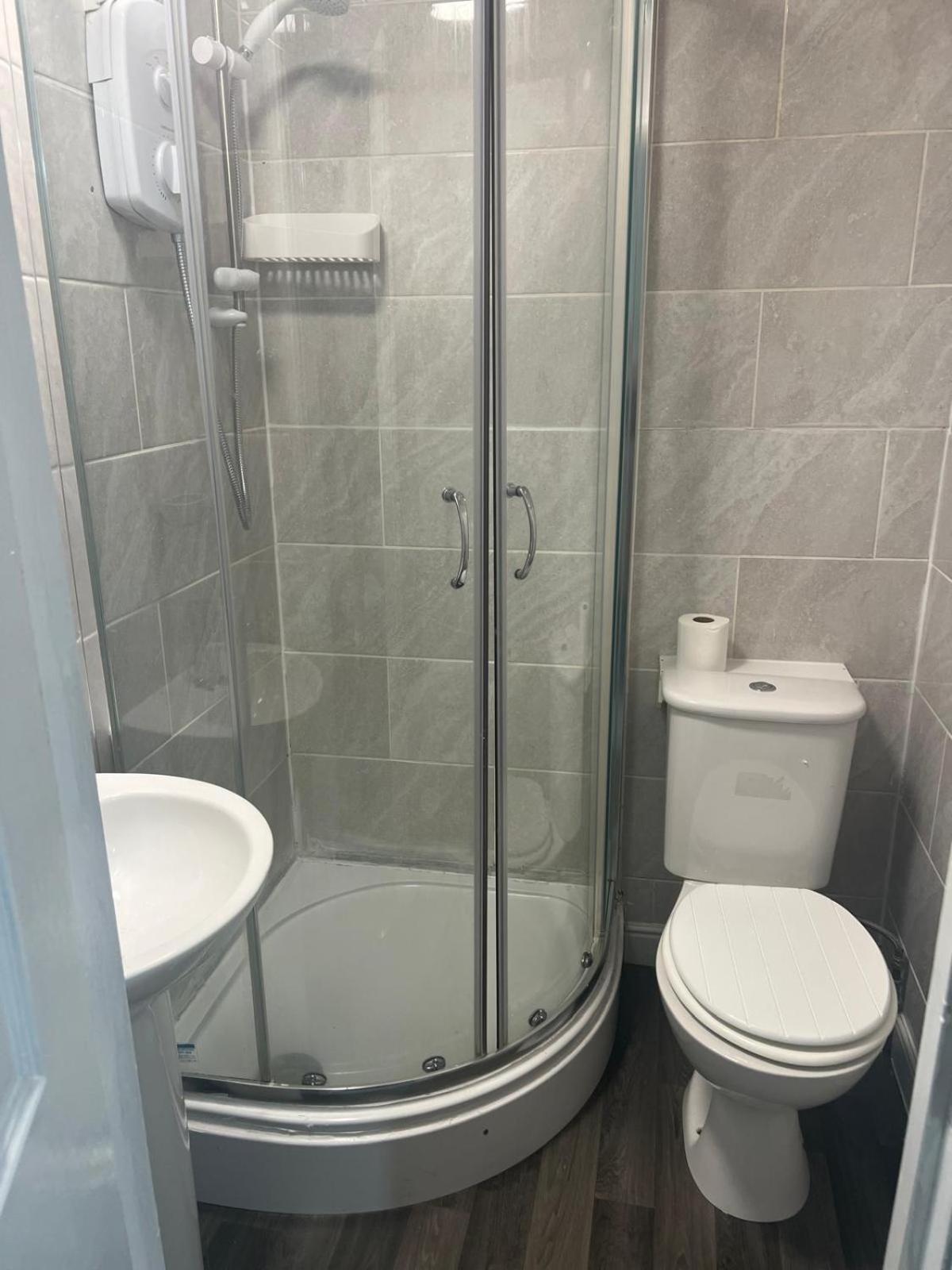 Studio Flat 7 With Private Shower & Wc Hotel Nottingham Ngoại thất bức ảnh